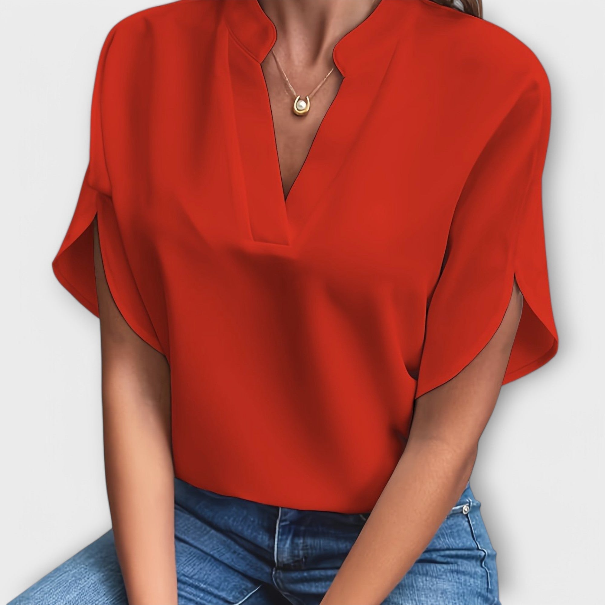 Vivi - Elegant, Lightweight Women's Blouse