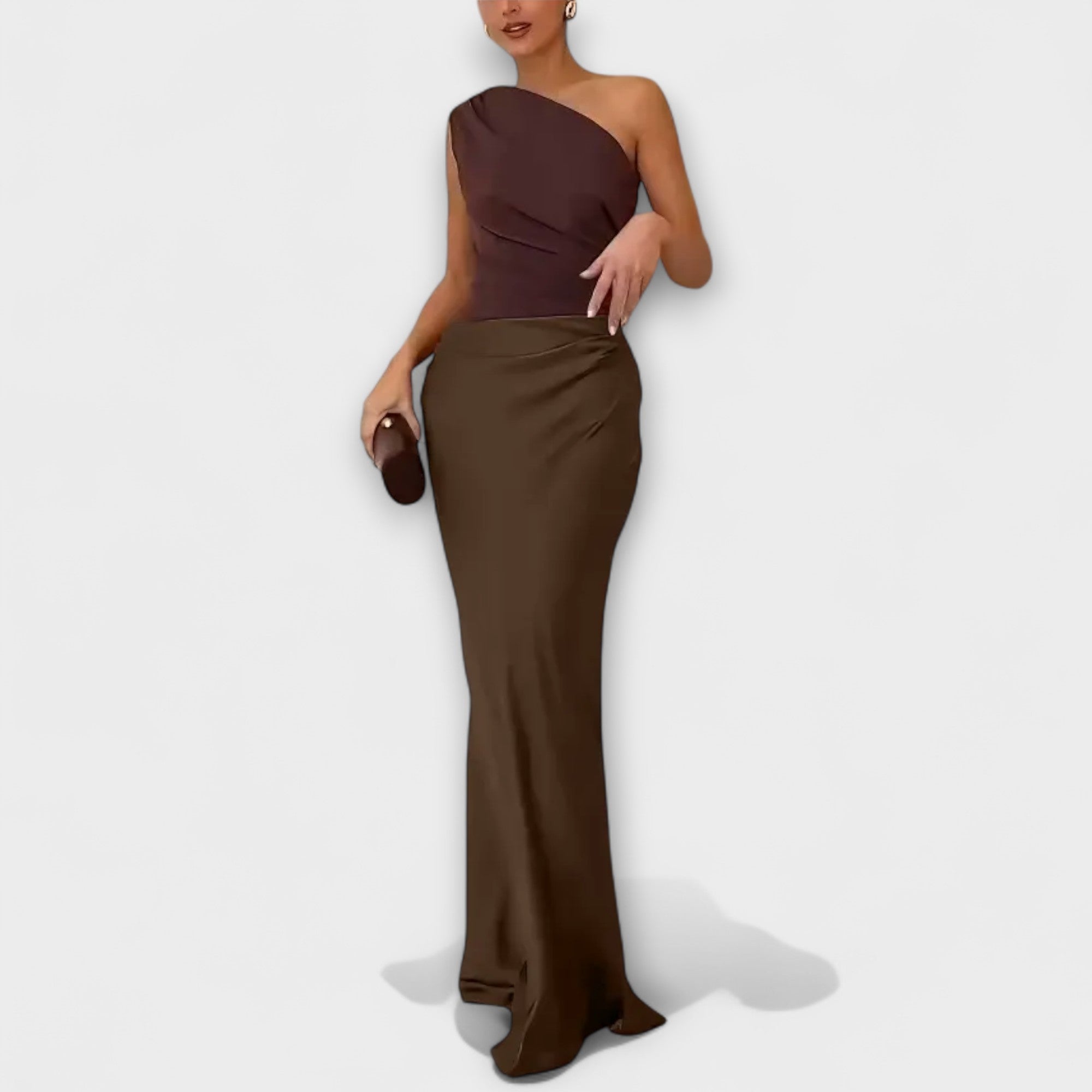 Elegant one-shoulder maxi dress with pleats