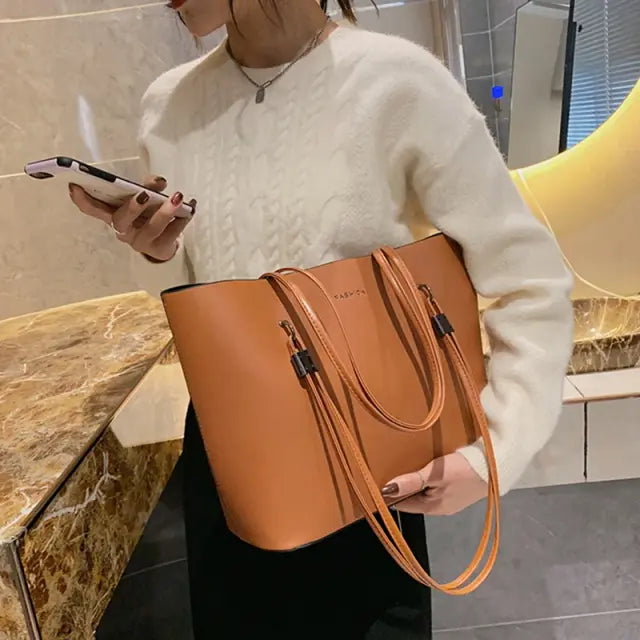 Large Tote Bag - Beloria Sara