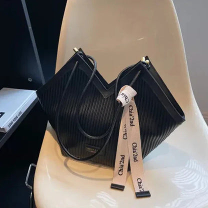 Large Hobo Bag - Beloria Luara